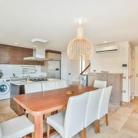Sleeps 8 With Pool Air Con And Wifi * Kalkan